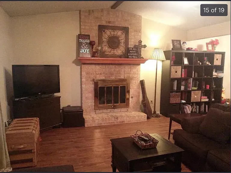 8405 Fenton Dr — Photo 2