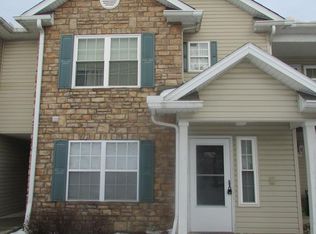 14724 Lenox Dr #124, Strongsville, OH 44136