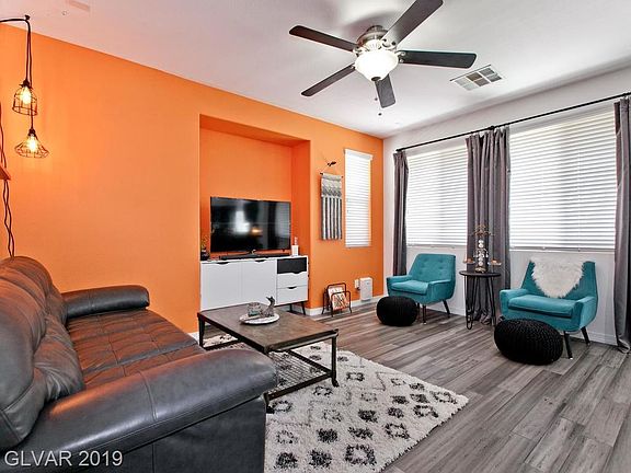 5th image of 10613 Bandera Mountain Ln