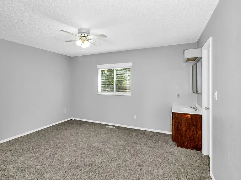 466 1/2 Carson Lake Dr — Photo 15