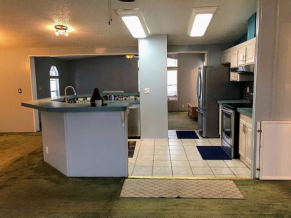 5th image of 1209 Marsh Creek Ln