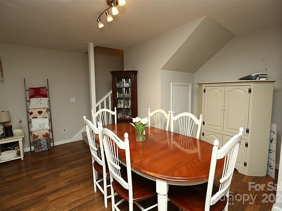 5th image of 3509 Colony Crossing Dr