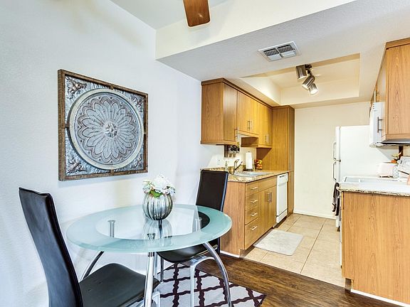 4th image of 7350 N Via Paseo Del Sur APT L105