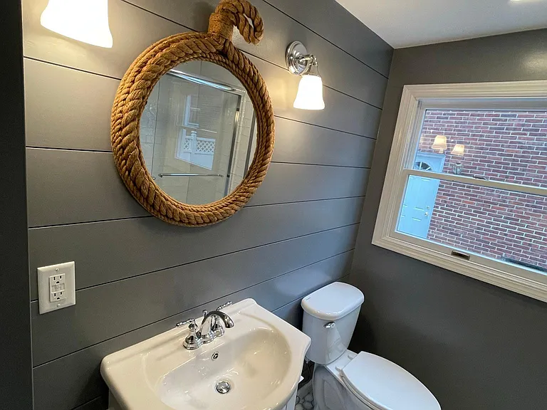 819 Rosewood Ave — Photo 14