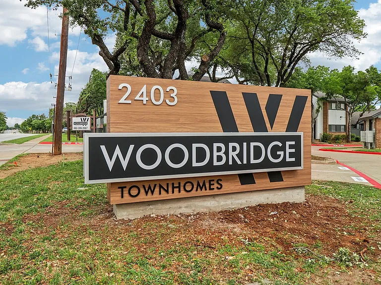 Woodbridge Townhomes — Photo 20