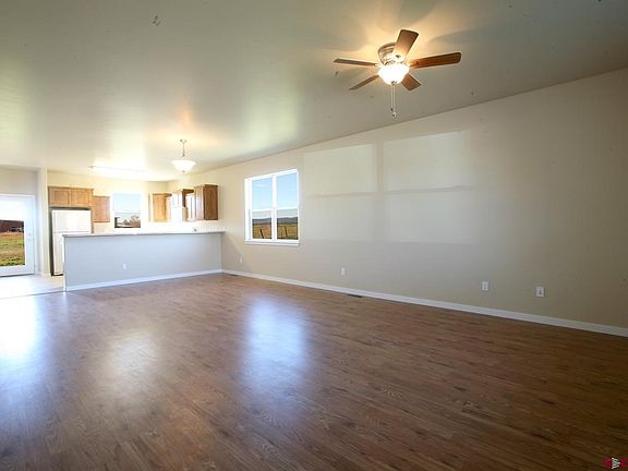 4th image of 510 Tranquilo Ct