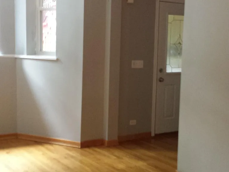 3845 N Kenmore Ave #G — Photo 8