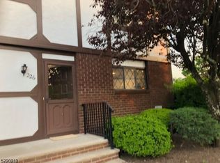 226 Wildflower Ln #4104, Hillsborough, NJ 08844