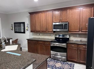 4137 Darlington St, Palm Beach Gardens, FL 33418