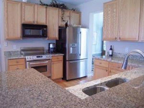 5th image of 6359 Stockton Ct