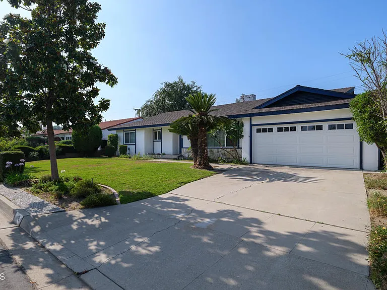 142 W Santa Anita Ter — Photo 27