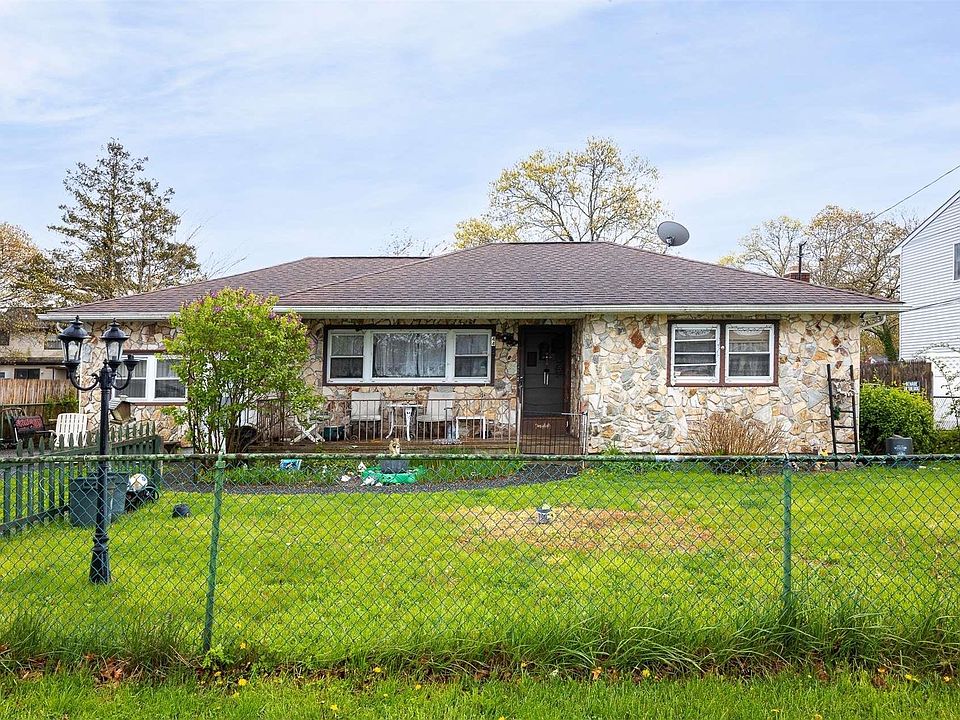 1st image of 44 Alcolade Drive