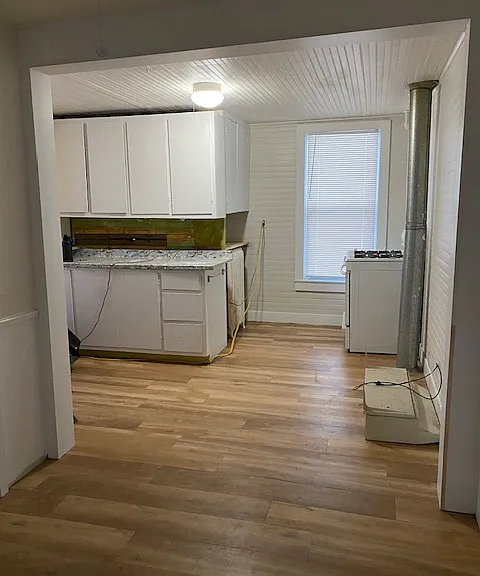 110 Summit St #1 — Photo 6
