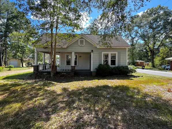 1527 Boggan Dr, Tupelo, MS 38801