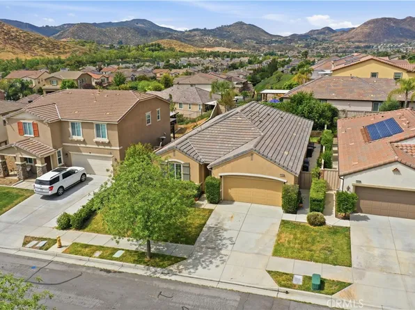 34343 Blossoms Dr, Lake Elsinore, CA 92532