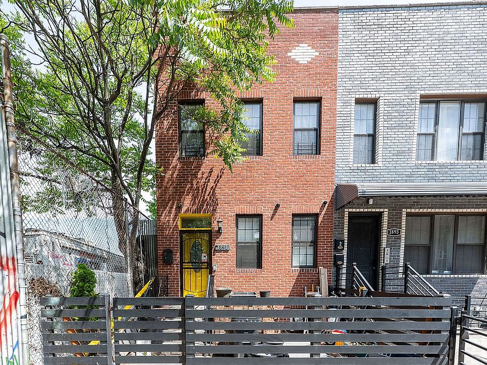 1st image of 1891 Pacific St #2