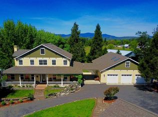 3130 Leonard Rd, Grants Pass, OR 97527