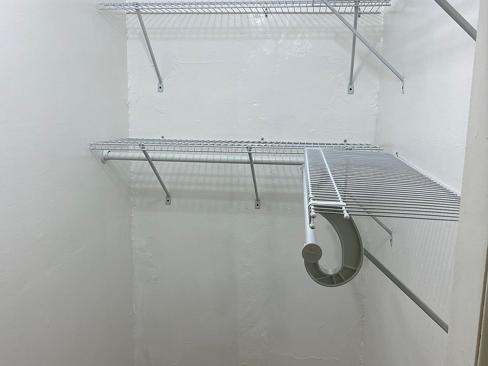Walk In Closet