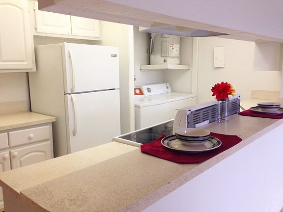 3rd image of 4455 Treehouse Ln APT 15E