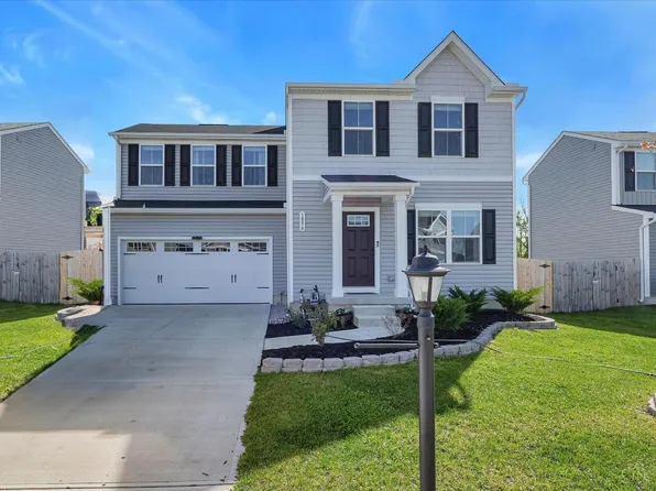 1896 Charles Ct, Dayton, OH 45439