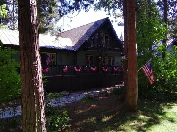 320 Airport Rd, Trinity Center, CA 96091