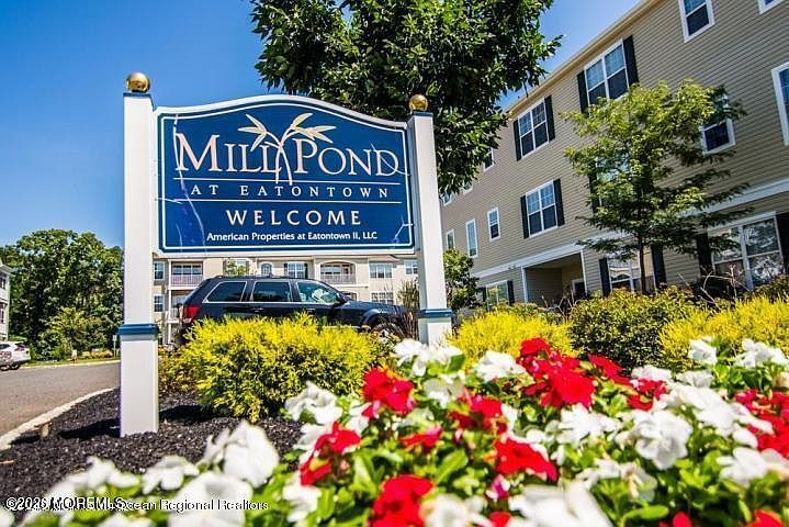 1st image of 138 Mill Pond Way