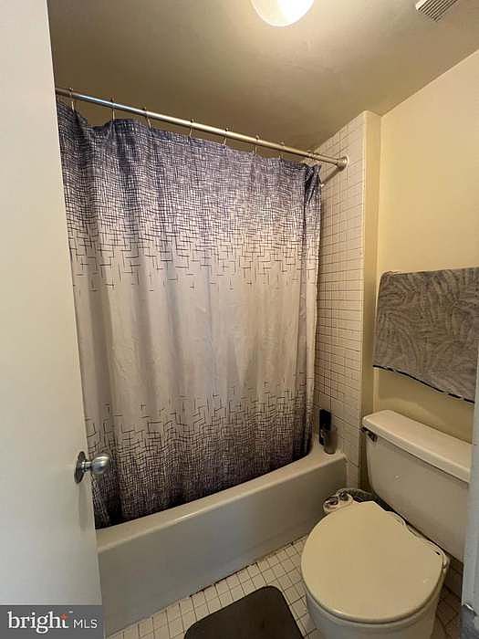 1st image of 2101 N Monroe St #11
