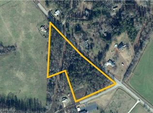 4825 Price Rd, Gainesville, GA 30506