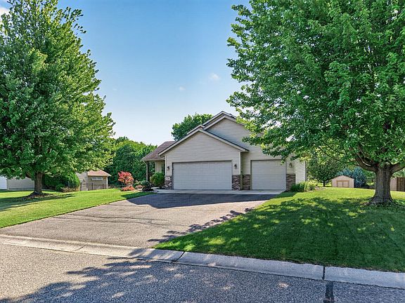 4th image of 12748 Walter Dr