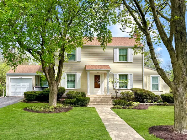1319 Bunker Ave, Flossmoor, IL 60422
