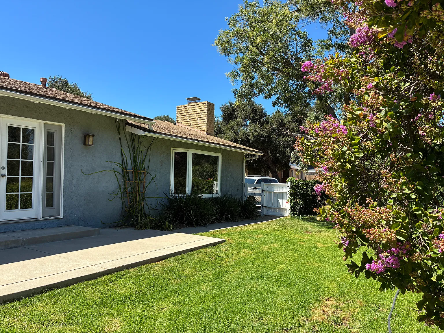 Los Encinos Road, Ojai — Photo 1