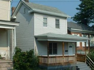 402 Lee St, Bridgeport, OH 43912