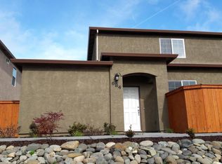 684 Mission De Oro Dr, Redding, CA 96003