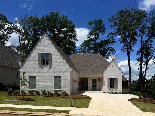 438 Whittington Cir