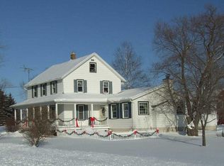 6840 Sunny Point Rd, Egg Harbor, WI 54209