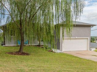 104 Primrose Ln, Branson, MO 65616