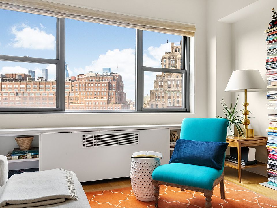 1st image of 2 Horatio St APT 17R