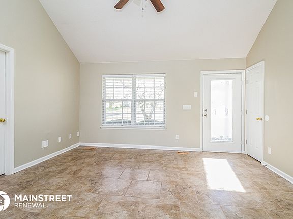5th image of 816 Odom Ct