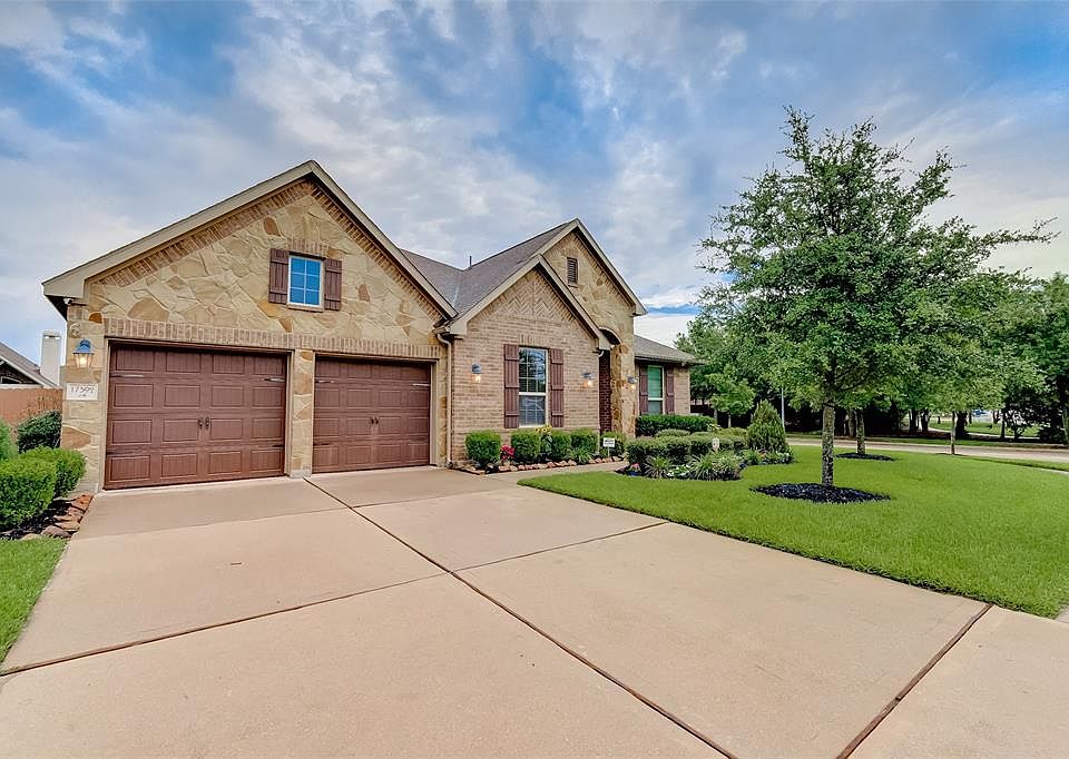 1st image of 17302 Browning Trace Ln