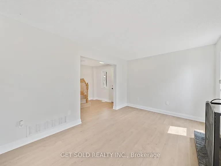 232 Kozlov St — Photo 5