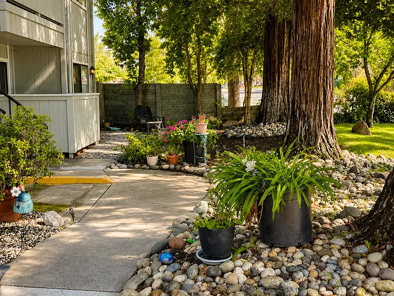 Madison Pines Apartments — Photo 7