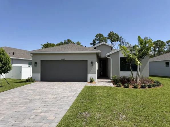 6660 SE Park Trace Drive, Stuart, FL 34997