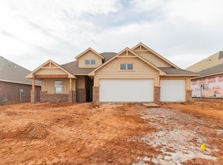 9324 NW 118th Terr, Yukon, OK 73099