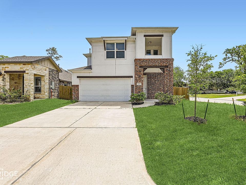 1st image of 1219 Vilamoura Ct
