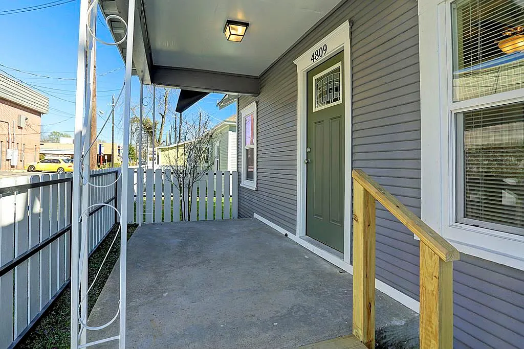 2 bed, 1.0 bath, 511 sqft, $1,375 — Photo 2
