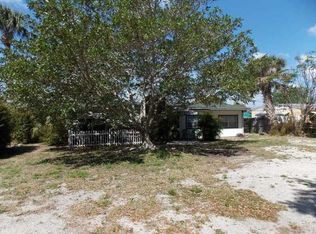 171 6th Dr SW, Vero Beach, FL 32962