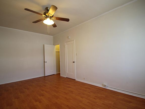 3rd image of 712 E Chevy Chase Dr #7