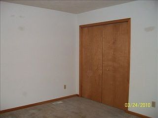 3rd image of 705 Bayberry Dr