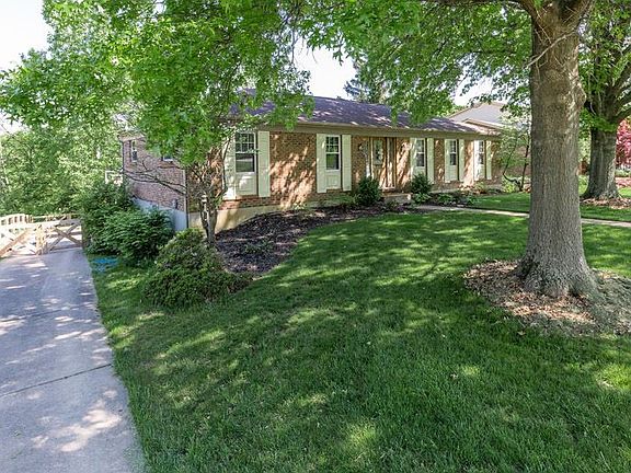 2nd image of 733 Dry Creek Ct
