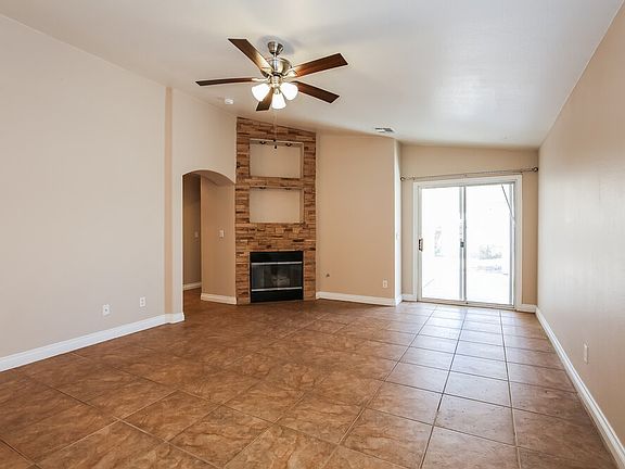 4th image of 1019 Edgestone Mark Ave